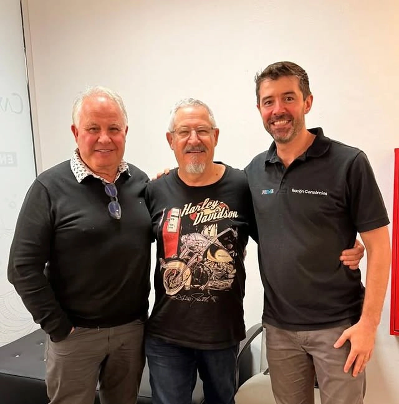 Clientes e parceiros em encontro com a equipe JJG — registro 1